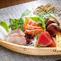 豪快刺身盛り（３～４人前）