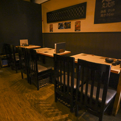 テーブル席になります。