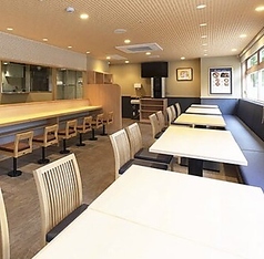 うなぎのうな泰 錦店の雰囲気3