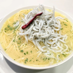 ランチ限定スープパスタ鯛出汁スープのしらすペペロンチーノ