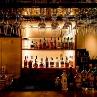 ウイスキーや各種カクテルも豊富にご用意