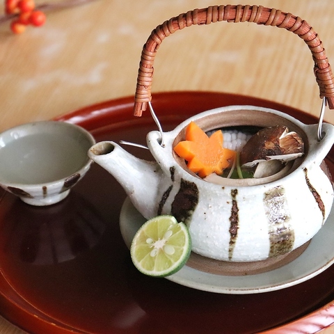 秋の味覚【松茸料理】が始まりました。東京・浅草で季節料理なら割烹峰屋へ
