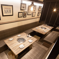 ７～１０名様のテーブル半個室