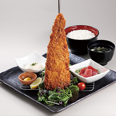 おっきなタラカツ定食