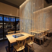 当店では、特殊な焼き網を使用しており、無駄な脂がしっかりと落ちるため、ヘルシーで食べやすい焼肉をご提供しています。