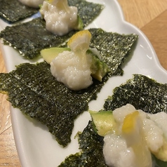 アボカドとレモン海苔巻き