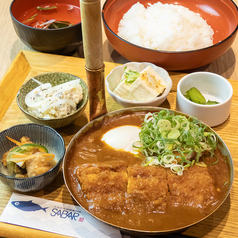 デミカツサバー味噌丼定食