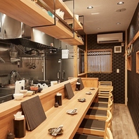 木の温もりに包まれる、大人の隠れ家◎