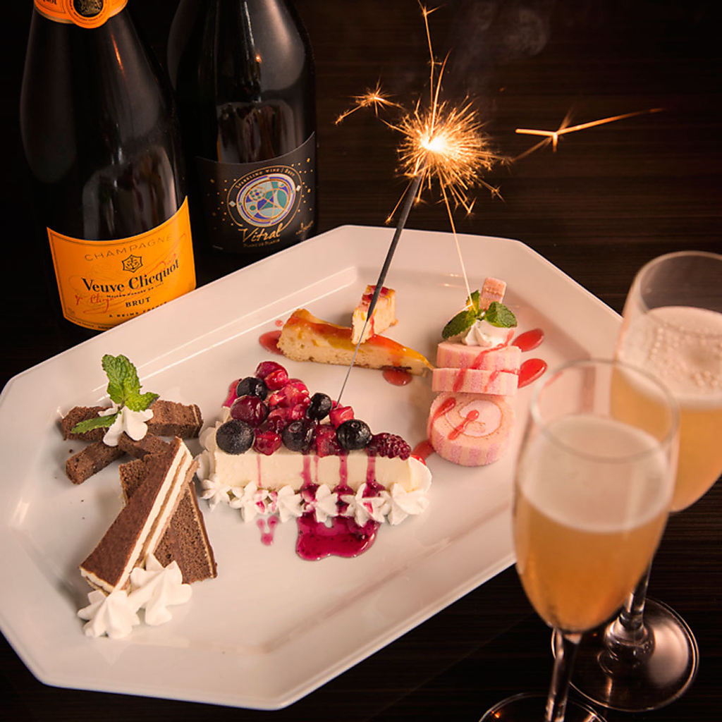 誕生日・記念日にサプライズ！特製デザートプレート無料贈呈♪