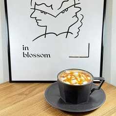 キャラメルラテ