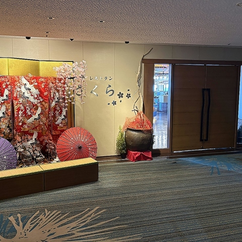 【全種飲み放題付】クラフトビールやウイスキーもセルフサーバーで自由に楽しめます