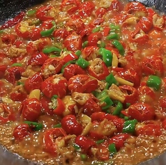ザリガニの麻辣ソース炒め
