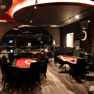 BLOW尼崎 ブロウアマガサキの雰囲気1