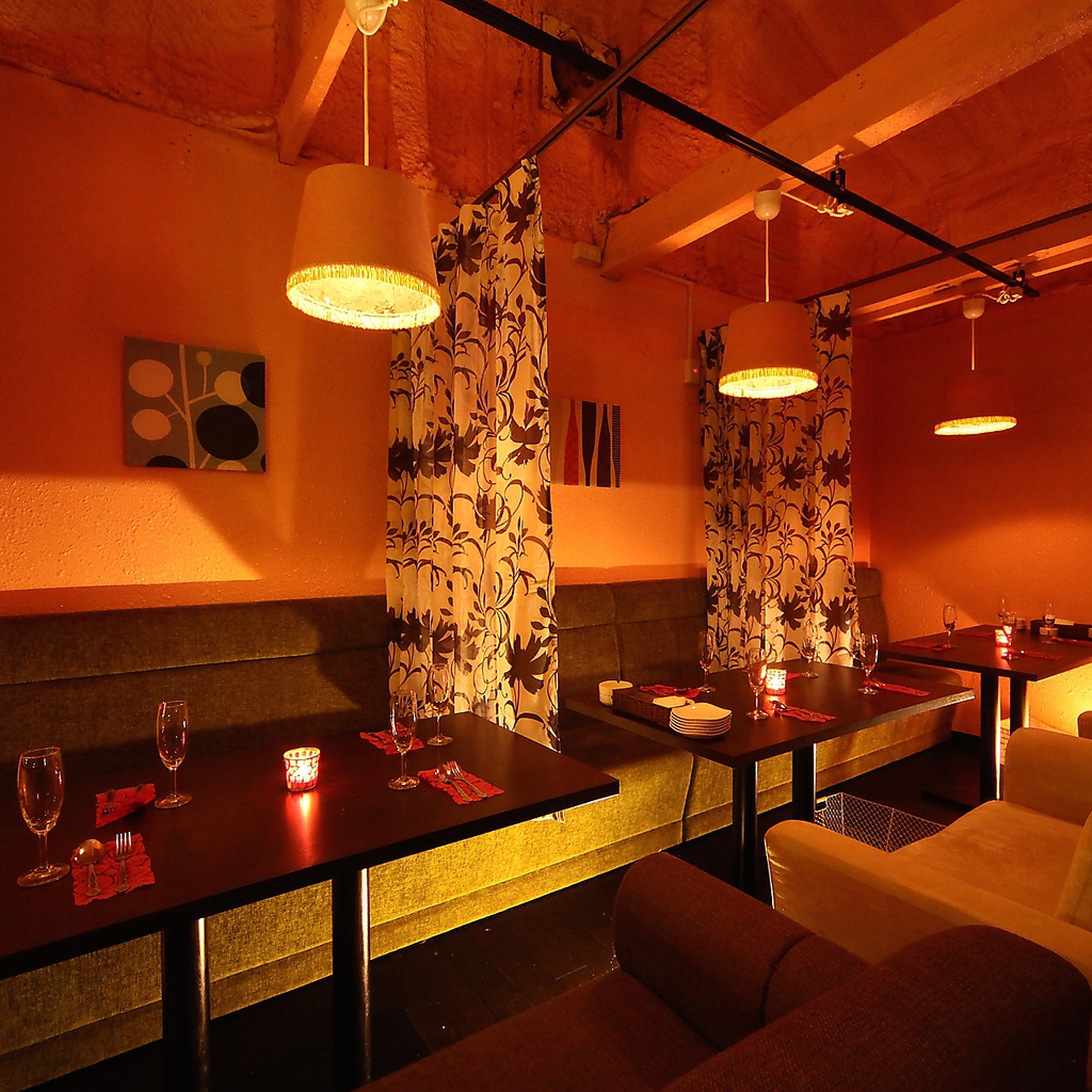 ふかふかソファと北欧のお家で楽しく女子会・デートをお過ごしください！合コンや宴会にも最適です☆