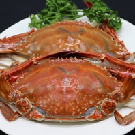 豪華食材「ワタリガニの蒸し蟹」