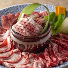 賑わい大皿カルビ盛り合わせ