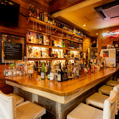 あなたのお好みのカクテルを目の前でお作り致します！みんなでワイワイお話するも良し！1人でシッポリ呑むのも良しです！