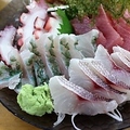 料理メニュー写真&nbsp;沖縄鮮魚の刺身三点盛り　一人前