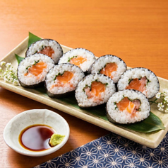 【当店名物!】サーモン葱トロ巻き