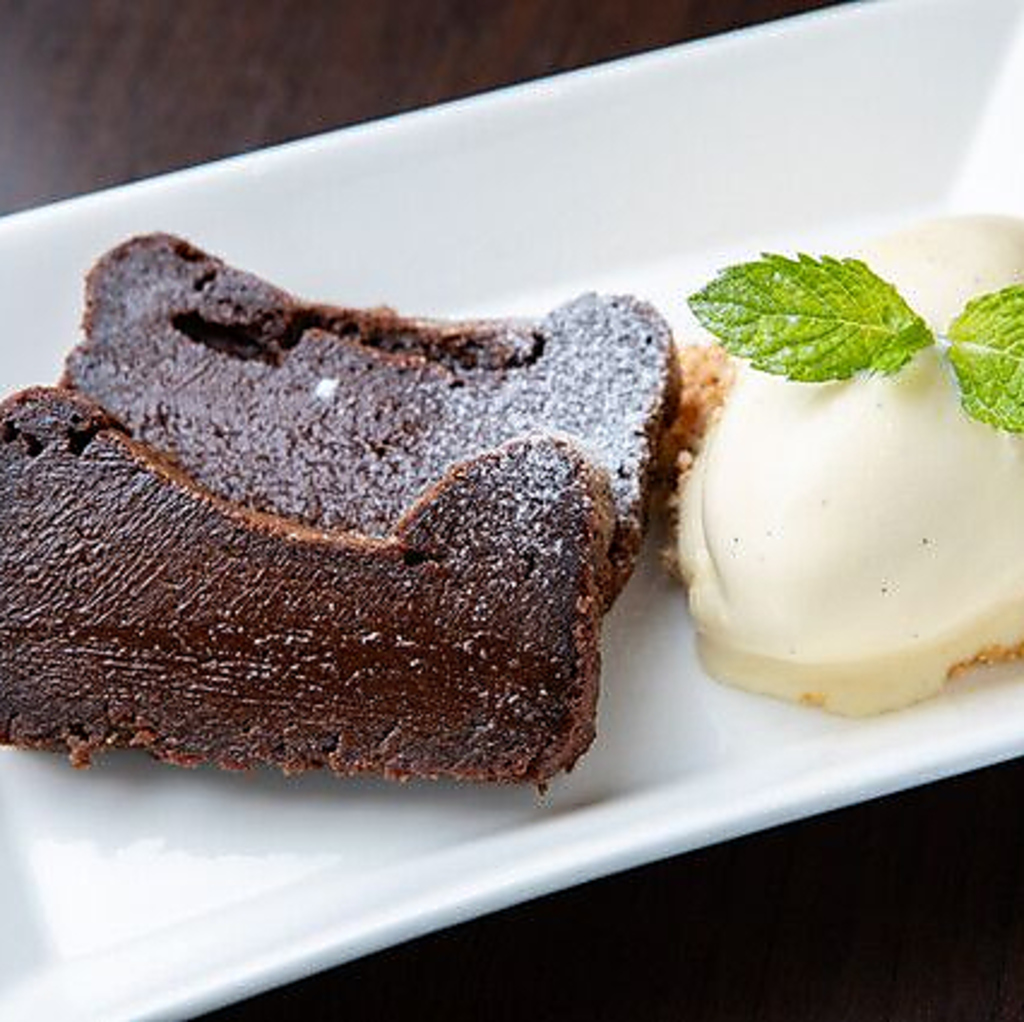 スイーツ好きも嬉しい美味しいデザートも！