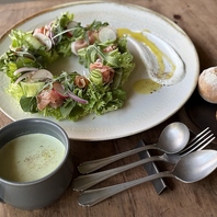 「グリーンリースサラダセット」でたっぷりと緑を補って