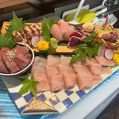 地頭鶏　刺身盛り　8種盛り（4名盛り）