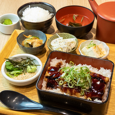 さばのひつまぶし重 夜定食