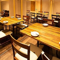 【天神でのご宴会に】ゆったりテーブル席を多数ご用意♪