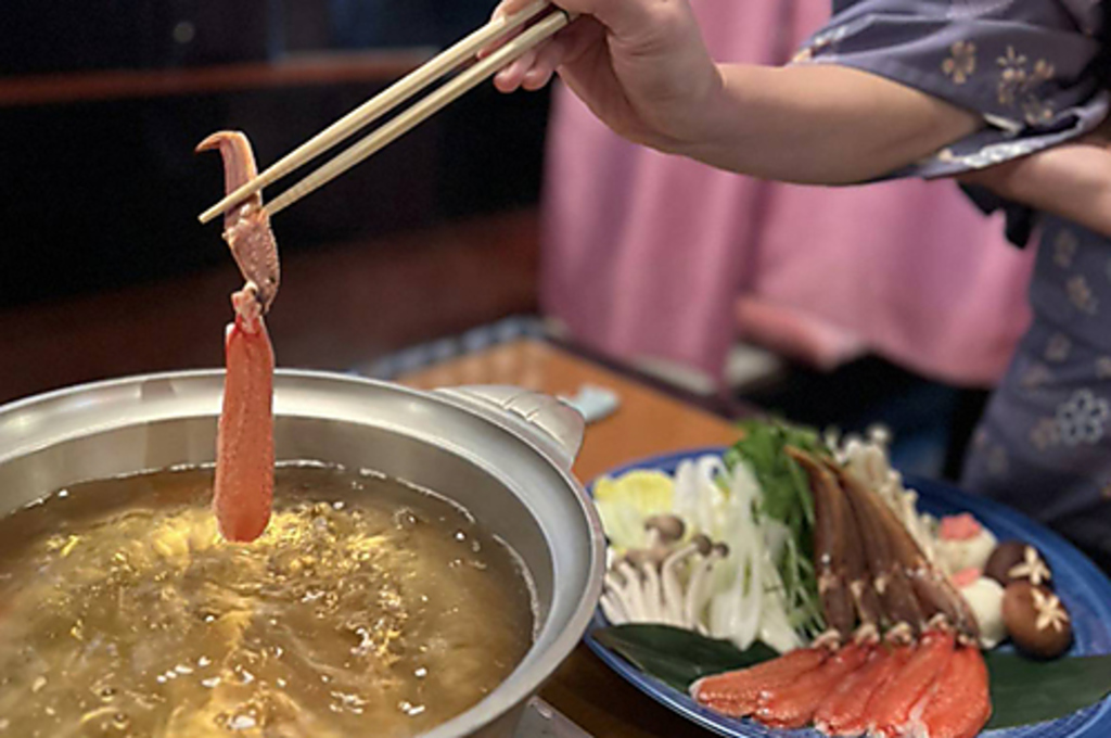 甲羅三大名物　人気メニューかにシャブ