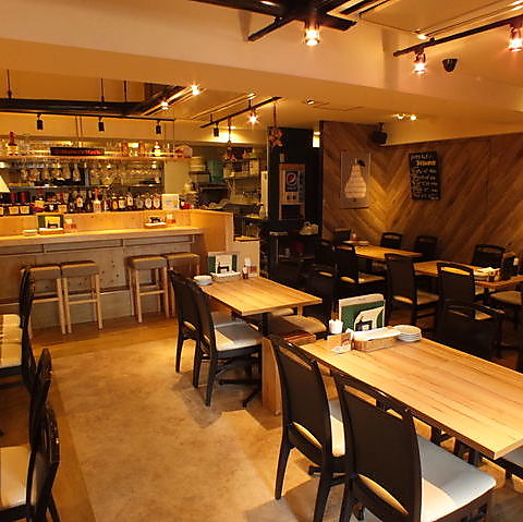 STEAK &PASTA Aitaly kitchen �A�C�^���[�L�b�`�� ������