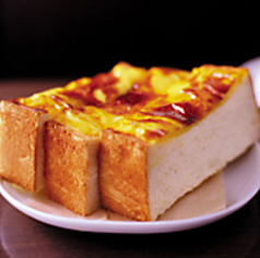 【チーズトースト】820円（税込）の写真