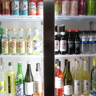 各種ドリンクも豊富に取り揃えております♪