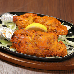インド伝統料理「タンドリー」とは？