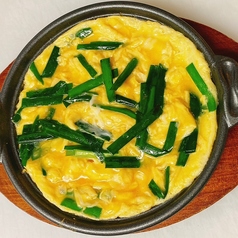 ニラ 出汁玉子焼き