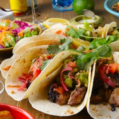 タコス・デ・カルニータス