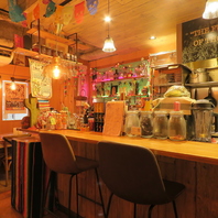 ラテンの陽気で明るい空間をお楽しみください♪