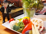 契約農家直送のお野菜は女性に大人気！バーニャカウダは900円♪