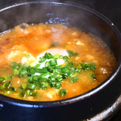 石焼き麻婆豆腐(温玉のせ)