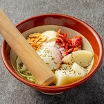 焼肉以外にも隠れた人気メニューを豊富にご用意。焼肉屋のポテトサラダ 改は必食です！