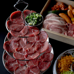 【牛タンタワー付き プレミアムBBQプラン】牛タン＆贅沢4種お肉＆タコスプレート