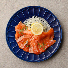 サーモンの塩糀カルパッチョ