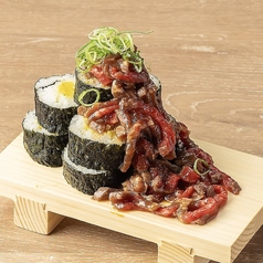 ユッケ肉こぼれ寿司