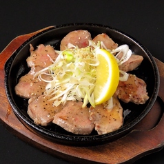 ねぎ塩タン鉄板焼き