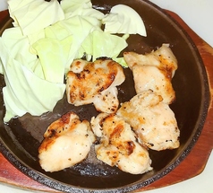 鶏トロ炭火焼き