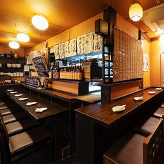 お一人様でも気軽なカウンター席。お仕事帰りなどにも気軽にどうぞ!