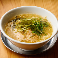 濃厚鶏白湯ラーメン