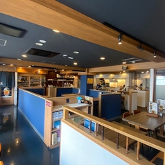 【店舗貸切：35～60名様】木を基調とした温かみのある空間が魅力的な店内をまるごと貸切可能です！会社のご宴会を始め、パーティーや同窓会など、様々なシーンで大好評いただいております。ぜひ、大人数でのお食事や大切なご宴会などにご利用ください。ご予約を心よりお待ちしております