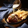 料理メニュー写真&nbsp;チーズ&デミグラスソースハンバーグ