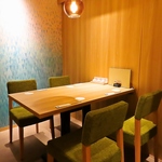 女子会におすすめの個室もございます♪美味しい料理と共に素敵なひとときを。