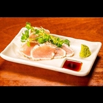 どこか懐かしさを感じさせる自慢の関西料理は、お酒との相性ばっちり！料理との相性を探す楽しみも☆